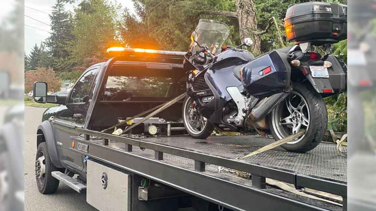 Car & Motorcycle Towing